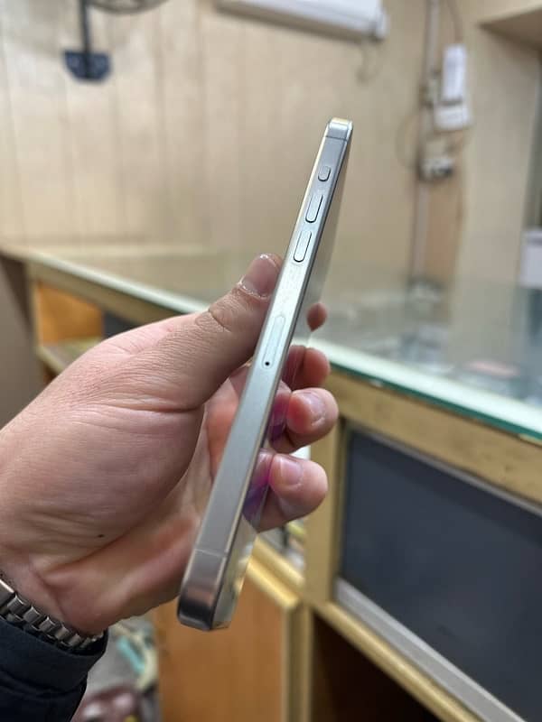 iPhone 15 pro max pta approved 1