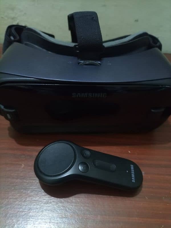 Samsung gear VR for sale 0