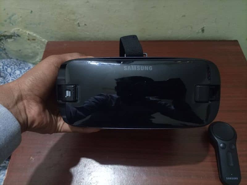 Samsung gear VR for sale 4