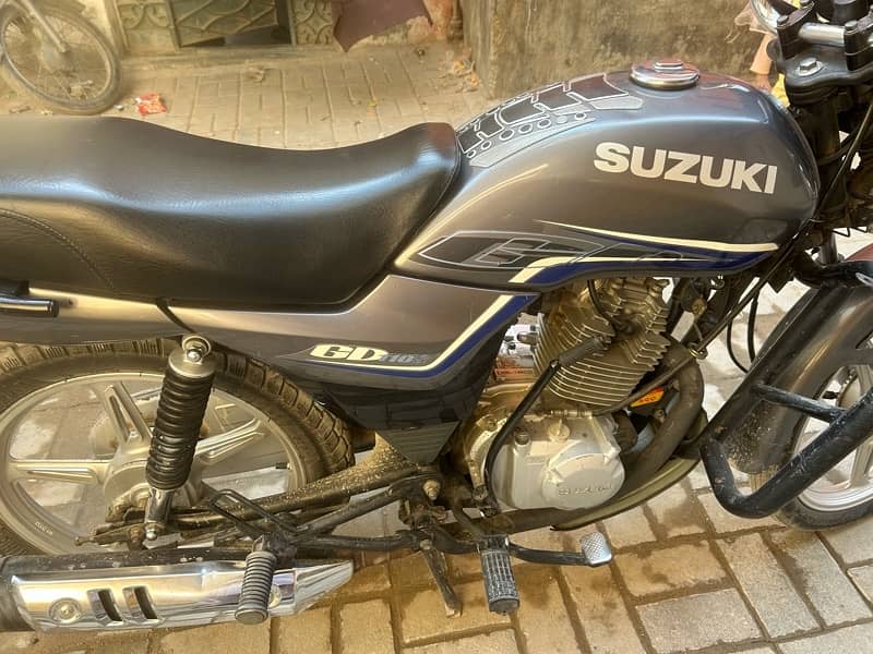 Suzuki 110s 2021 2