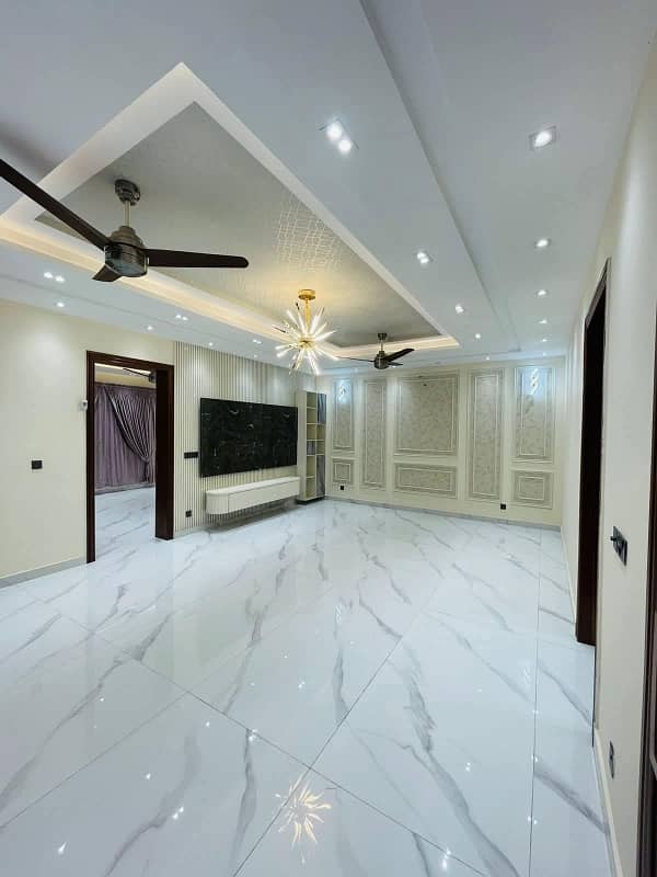 10 Marla luxury house upper Portion Nearby imtaiz store bahria 0