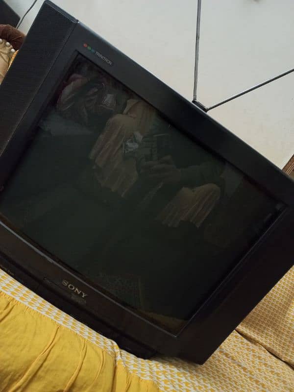 Sony japan made Tv model kv2192m3 3