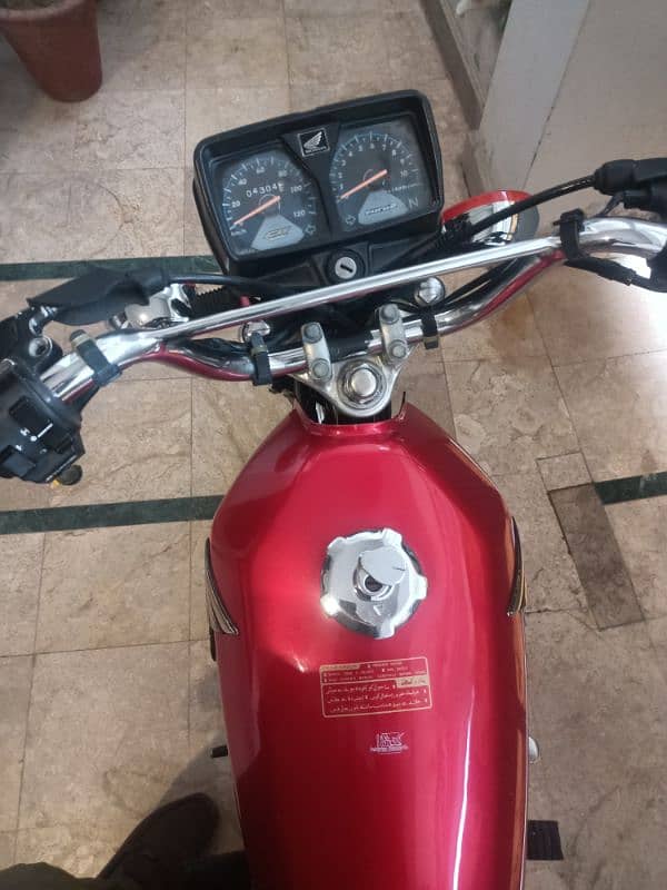 Honda cg125 good condition 3