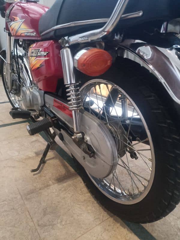 Honda cg125 good condition 6