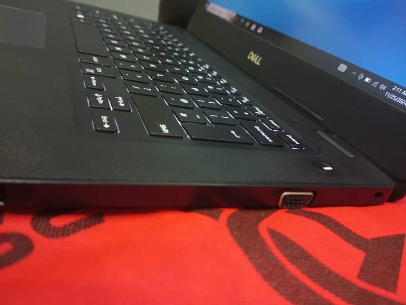 Dell Latitude 3490 Core i5-8th Generation 0