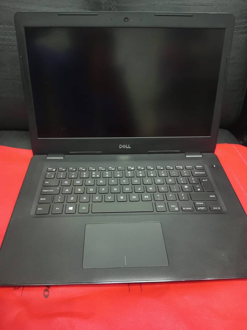 Dell Latitude 3490 Core i5-8th Generation 3