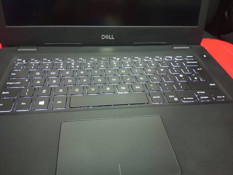 Dell Latitude 3490 Core i5-8th Generation 5