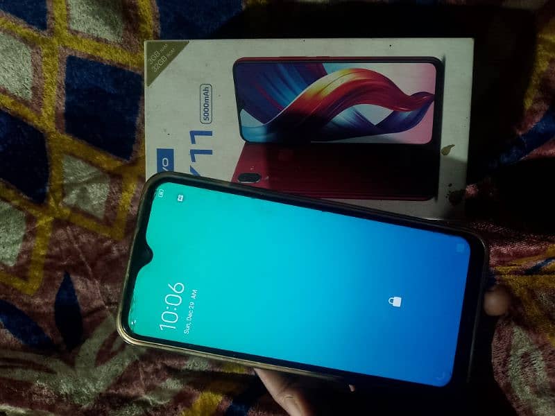 vivo y11 3gb 32gb 2