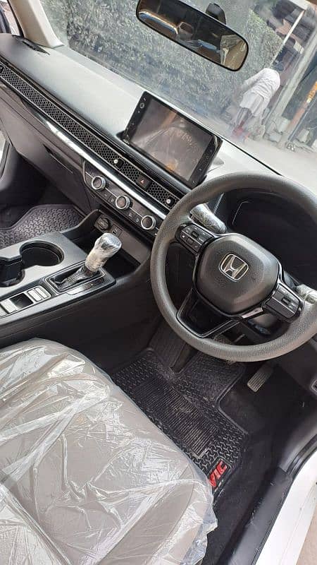 Honda Civic VTi Oriel Prosmatec 2022 Full option top of line 9