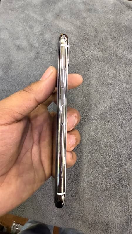 iPhone X PTA 64gb white 0