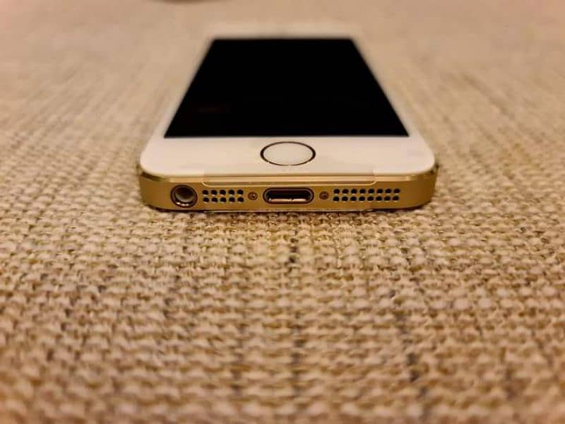 IPhone 5s 64 Gb Pta Approved For Sale 0343''92''77'208 WhatsApp No 1