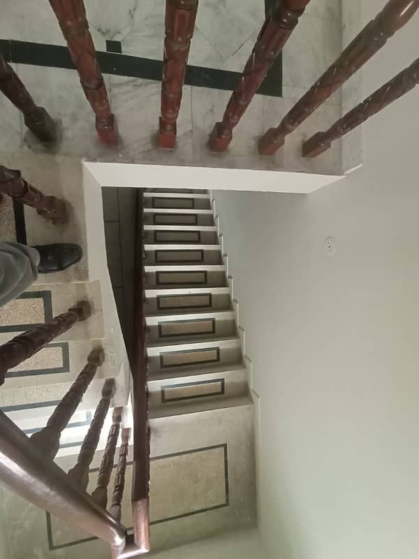 01 Kanal Luxury Beautiful Upper Portion Available For Rent In DHA Phase 3 Block XX Lahore Cantt 15