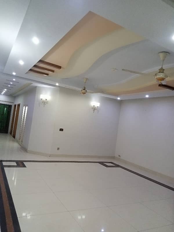 1 Kanal Full hous available for rent Pcsir society ph2 block B 9