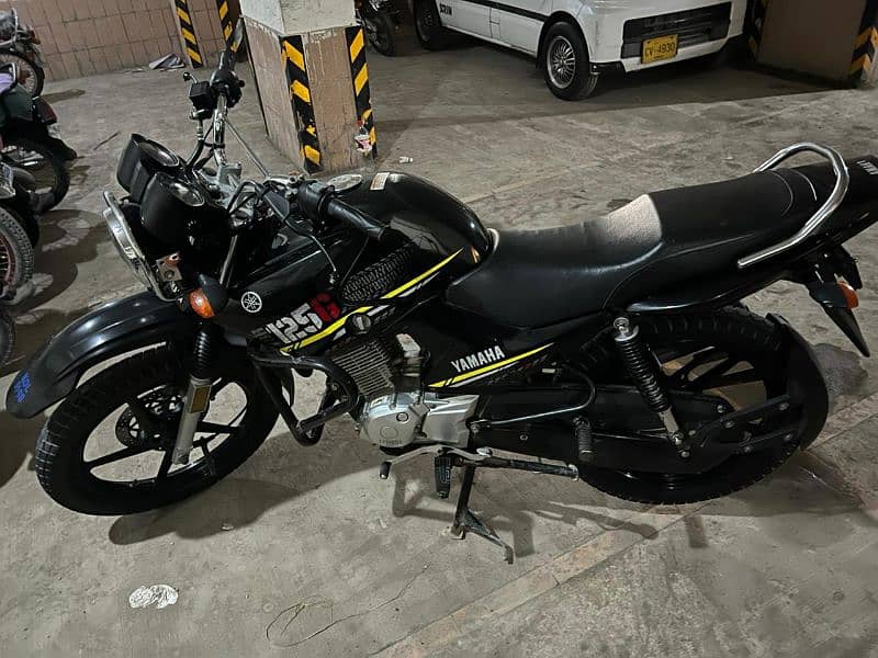 yamaha ybr 125g 2