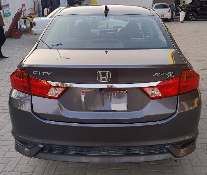 Honda City Aspire 2022 Push Start Full option 1