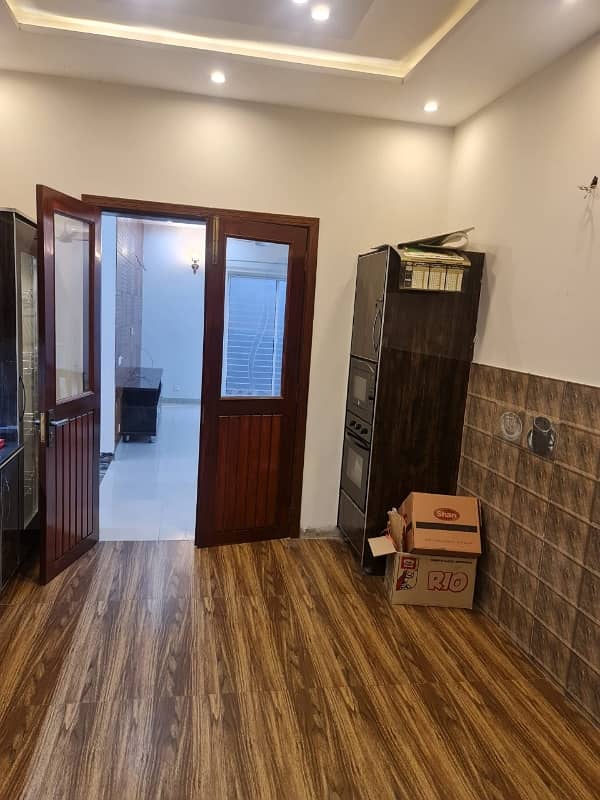 1 Kanal Upper Portion New Type For Rent Wapda Town Ph1 Block D2 4