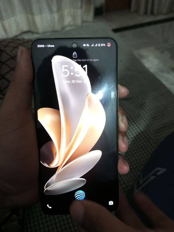 VIVO V29E Lush condition 2