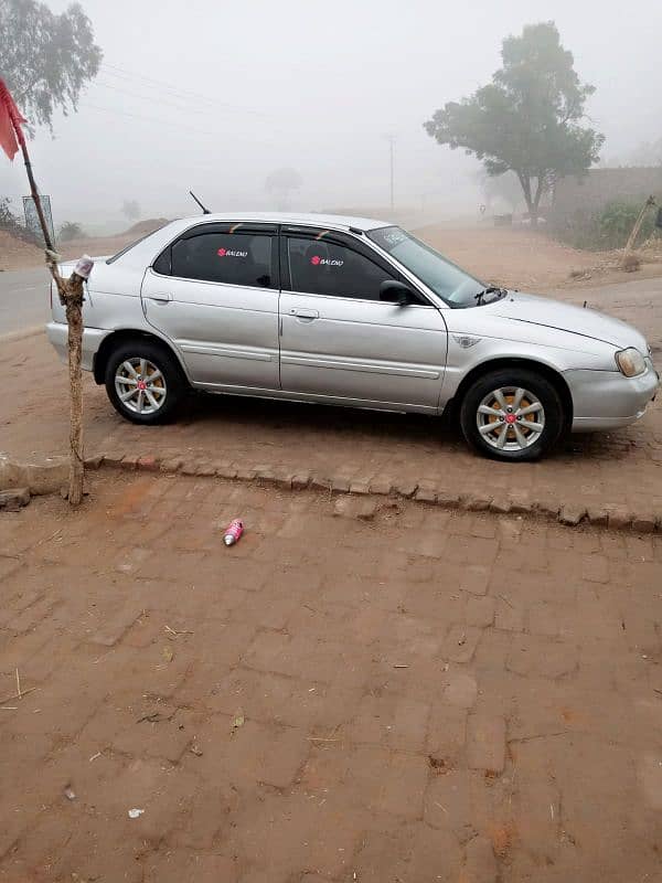 Suzuki Baleno 2004 5