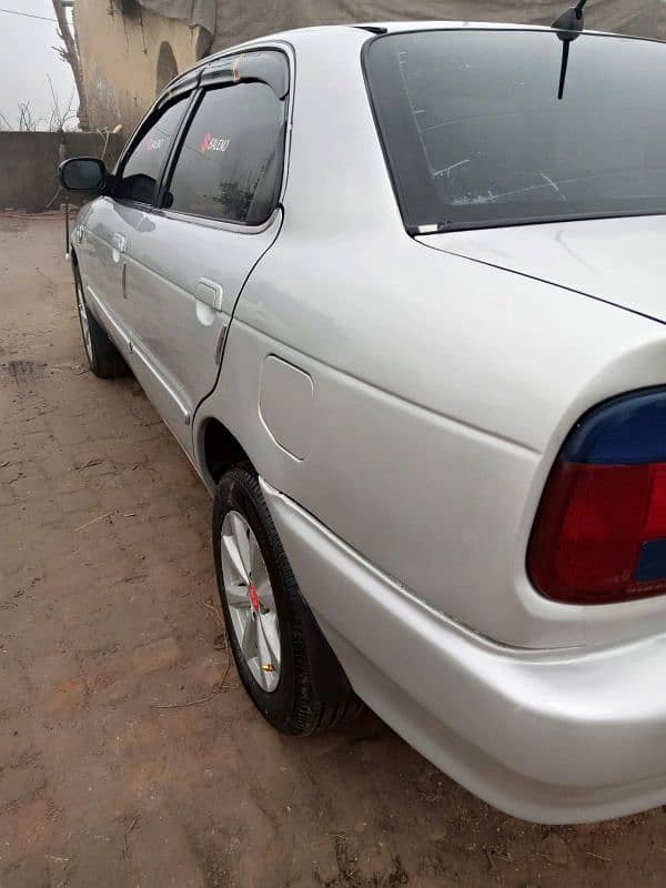 Suzuki Baleno 2004 8