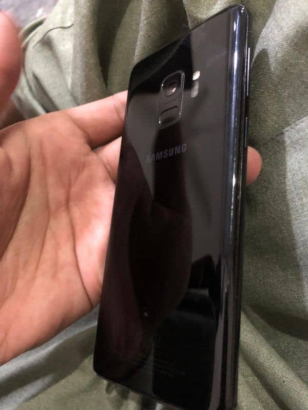 Samsung s9 condition 9.5/10 black colour all ok. 3