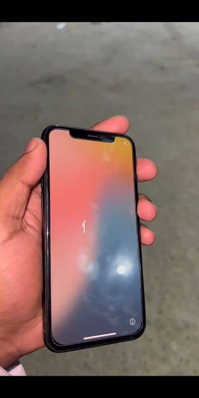 iphone 11 pro 2