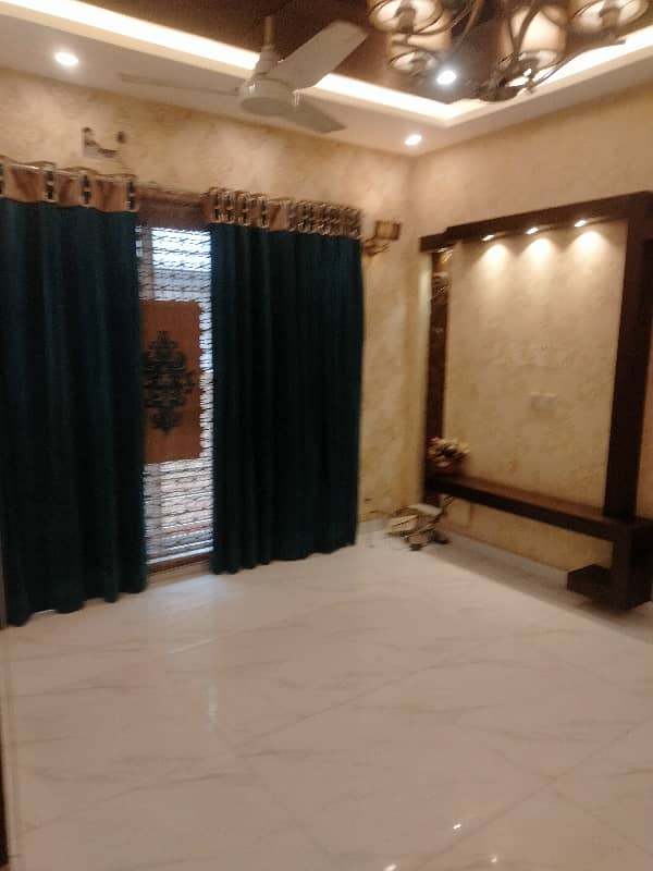 10 Marla Beautiful Full Basement House For Sale In Phase 5 DHA Lahore 15