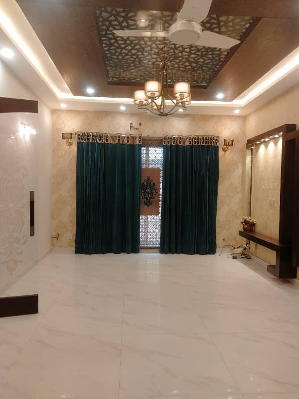 10 Marla Beautiful Full Basement House For Sale In Phase 5 DHA Lahore 28