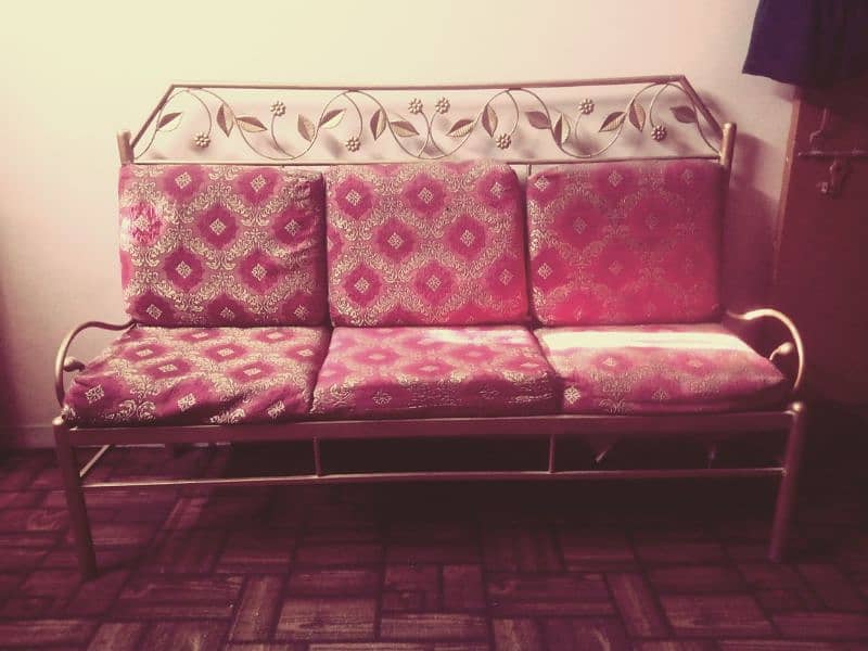 used iron 5 seater sofa for sale 0