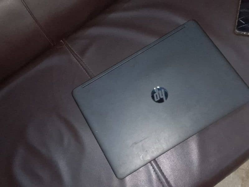 HP laptop 4