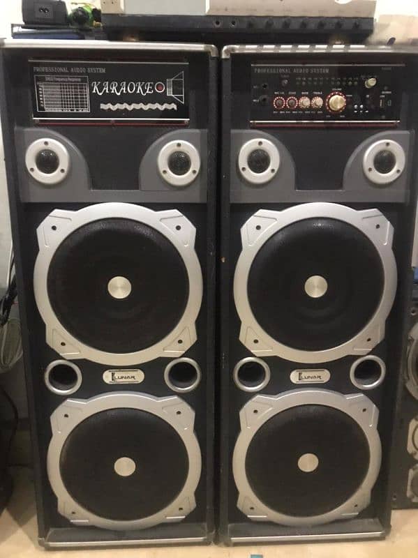 Lunar Speakers like new 2