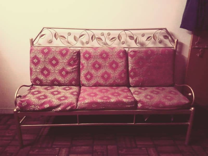 used iron 5 seater sofa for sale 0