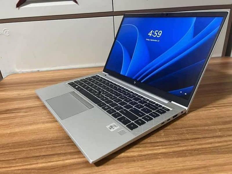 HP EliteBook 840 G7 / i5 10th Gen 8/256 1