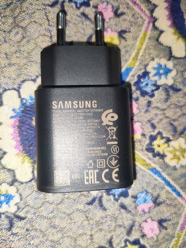 Samsung 25 watt original charger 2