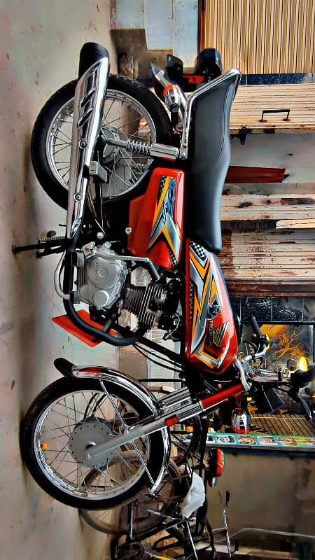 Honda 125 Red colour no crach 0