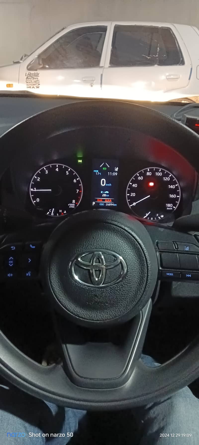 Toyota Yaris 2023 9