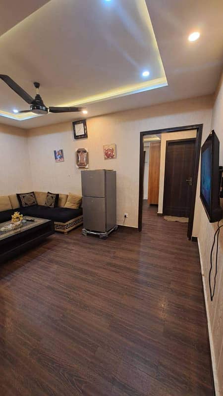 One Bed Luxury Furnished Flat for Rent in Top Tier Location of Bahria Town Lahore 5