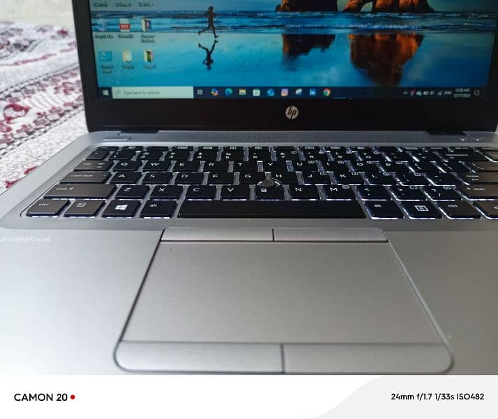 Hp elitebook 840 g3, core i5 6th generation 4