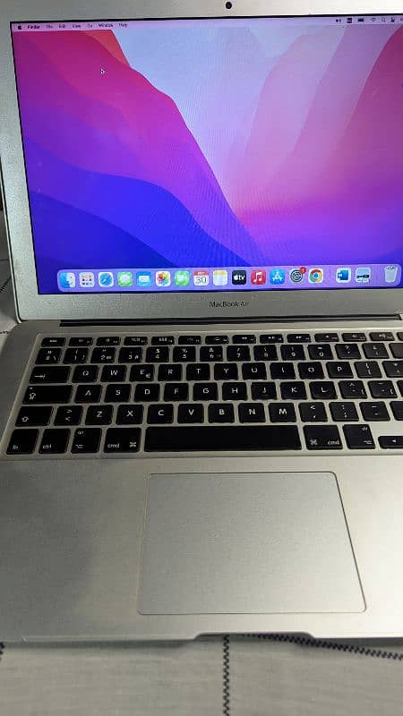 Apple MacBook Air 2015 intel i5 processor 2