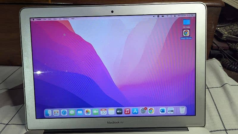 Apple MacBook Air 2015 intel i5 processor 6