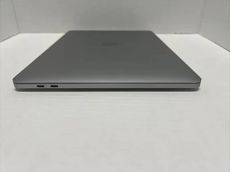 Apple 2017 MacBook Pro 13" Core i7 3.5/16GB/1TB | A GRADE iMPORT Stoc 5