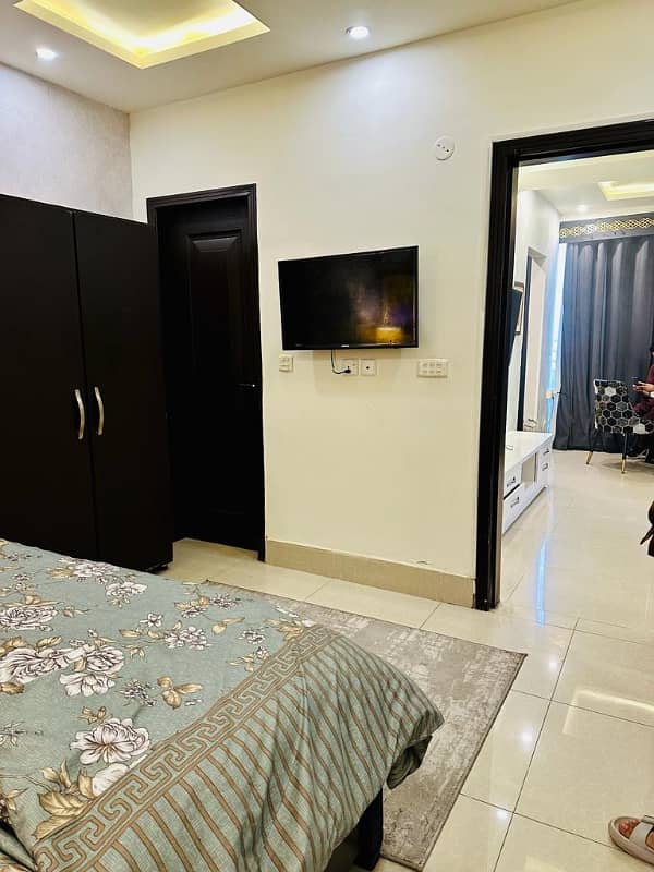 Two, beds luxury apartment for rent on daily basis in bahria town 9