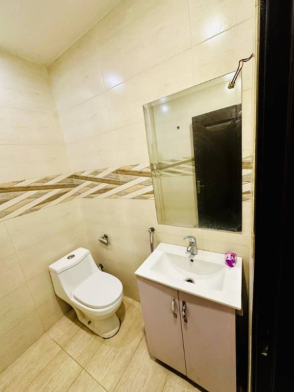 Two, beds luxury apartment for rent on daily basis in bahria town 11