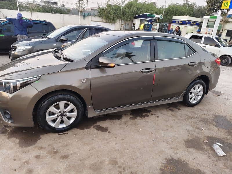 Toyota Corolla Altis 2014 4