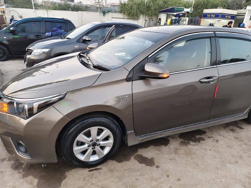 Toyota Corolla Altis 2014 5