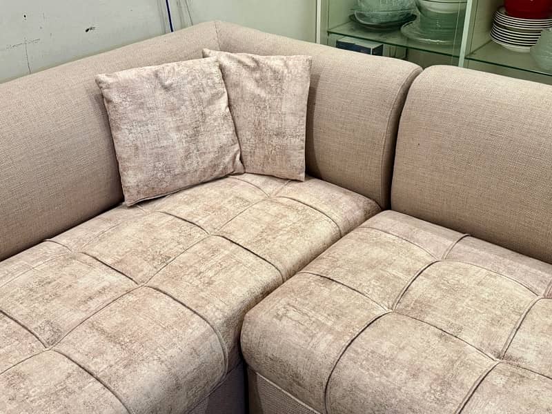 7 seater sofa set for urgent sale 1