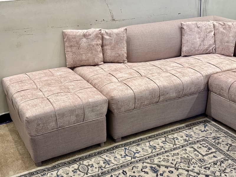 7 seater sofa set for urgent sale 7