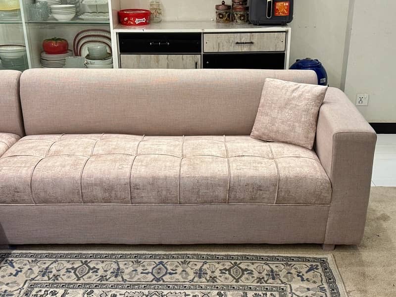 7 seater sofa set for urgent sale 8