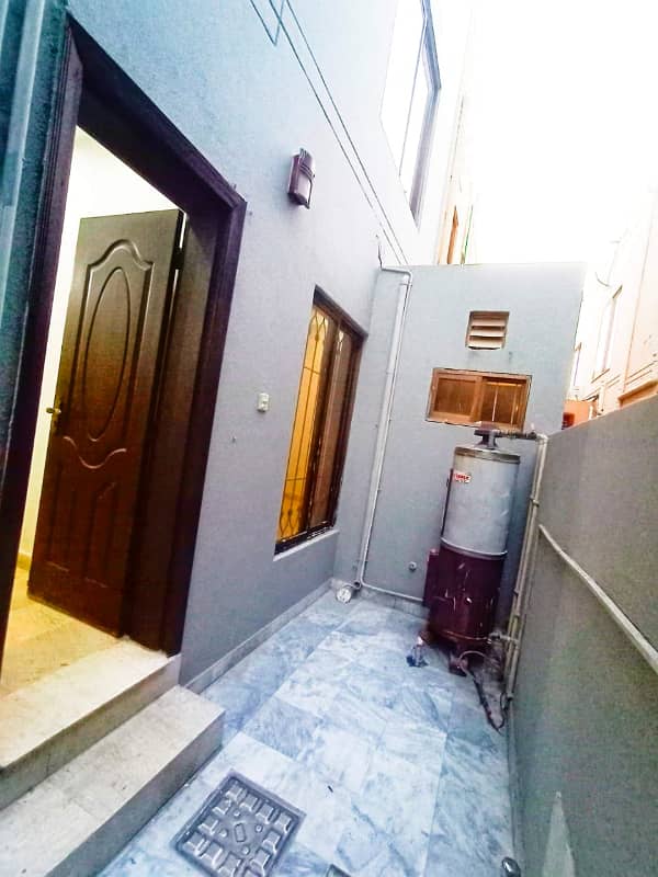 5 Marla Luxury Like Brand New House Available For Sale In CC Block Sector D Bahria Town Lahore 9