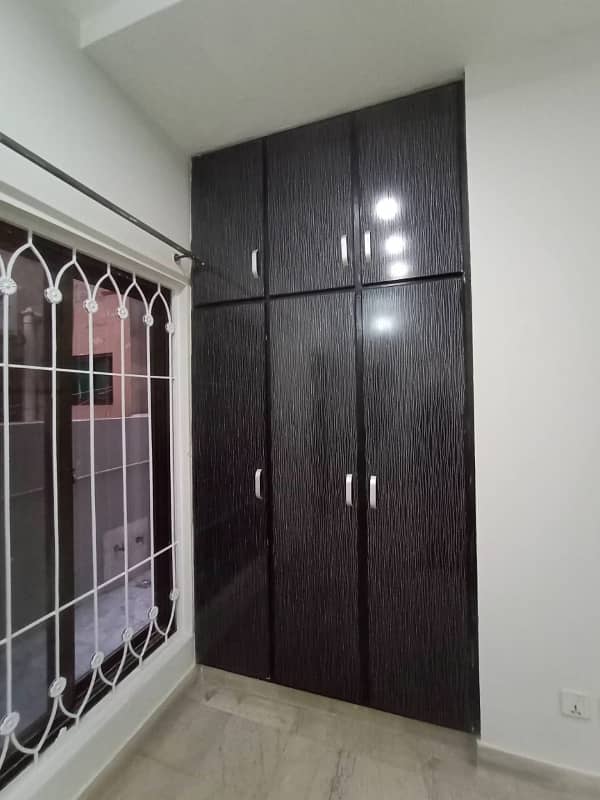 5 Marla Luxury Like Brand New House Available For Sale In CC Block Sector D Bahria Town Lahore 18