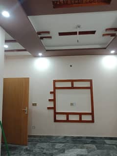 brand new Flat for rent on main pia road for Bachelor (Student + Job holder) and female near umt university Johar town